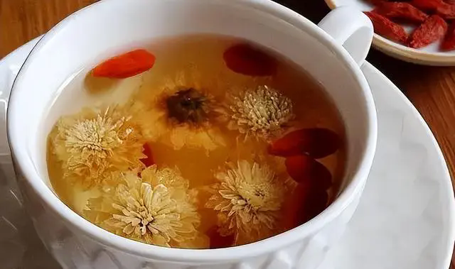 老年人也可拥有适合自己的“秋天第一杯奶茶”