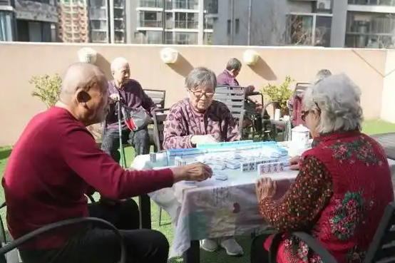 济南探索多元养老模式：家门口的 “微型养老院” 与多样养老服务