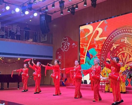 京津冀文化节走进养老院，北京老人尽显才艺风采