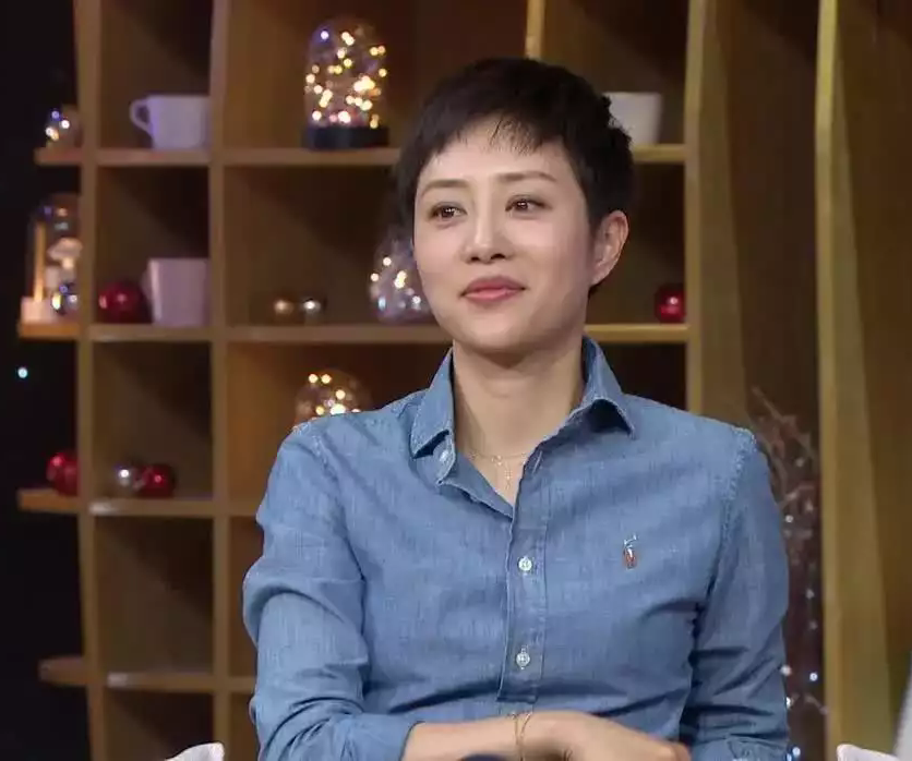 从养老院约定到烟火人间：张龄心的婚恋选择与当代女性的生活突围